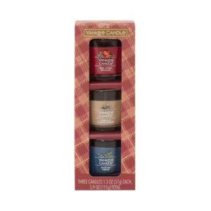Yankee Candle Sweater Weather Minis Gift Set Red Apple Wreath Amber and Sandalwood Bayside Cedar 1.3 oz - 3 Ct