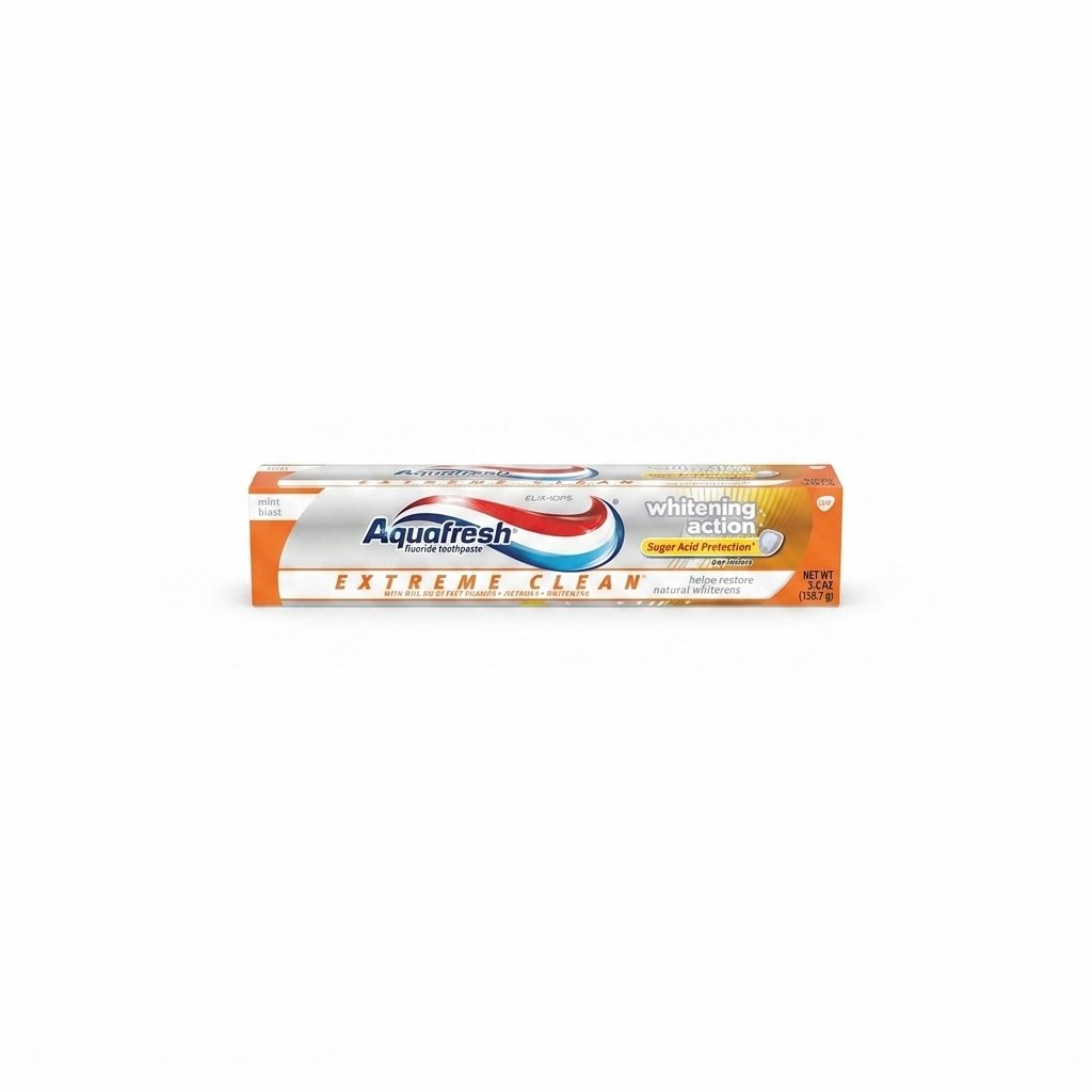 Aquafresh - Extreme Clean Toothpaste Whitening Action - 5.6 oz - 12 Pack - Image 2